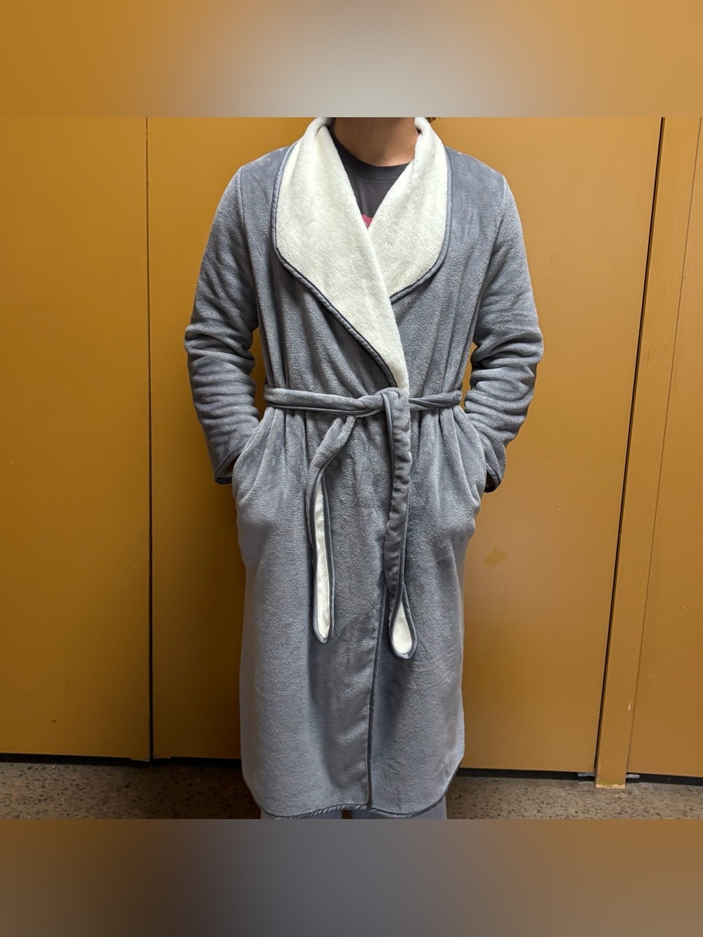 Koolaburra by Ugg Bath Robe (Small) Soft, Plush, Gray, White